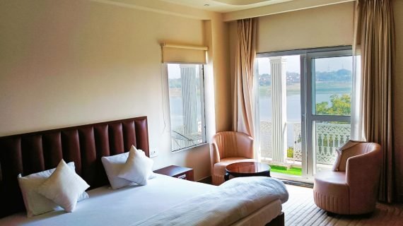 {"remix_data":[],"remix_entry_point":"challenges","source_tags":[],"origin":"unknown","total_draw_time":0,"total_draw_actions":0,"layers_used":0,"brushes_used":0,"photos_added":0,"total_editor_actions":{},"tools_used":{"transform":1,"adjust":2},"is_sticker":false,"edited_since_last_sticker_save":true,"containsFTESticker":false}